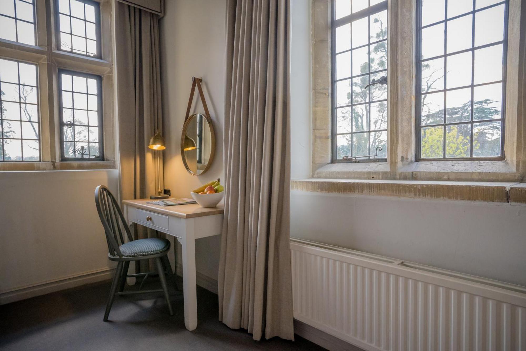 Stonehouse Court Hotel - A Bespoke Hotel Экстерьер фото