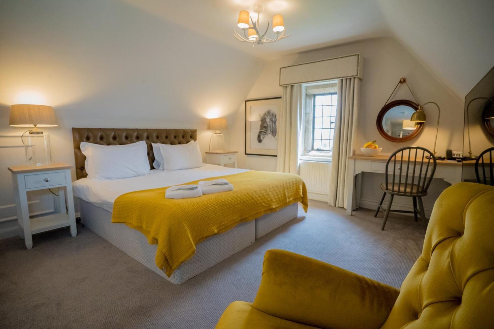 Stonehouse Court Hotel - A Bespoke Hotel Экстерьер фото