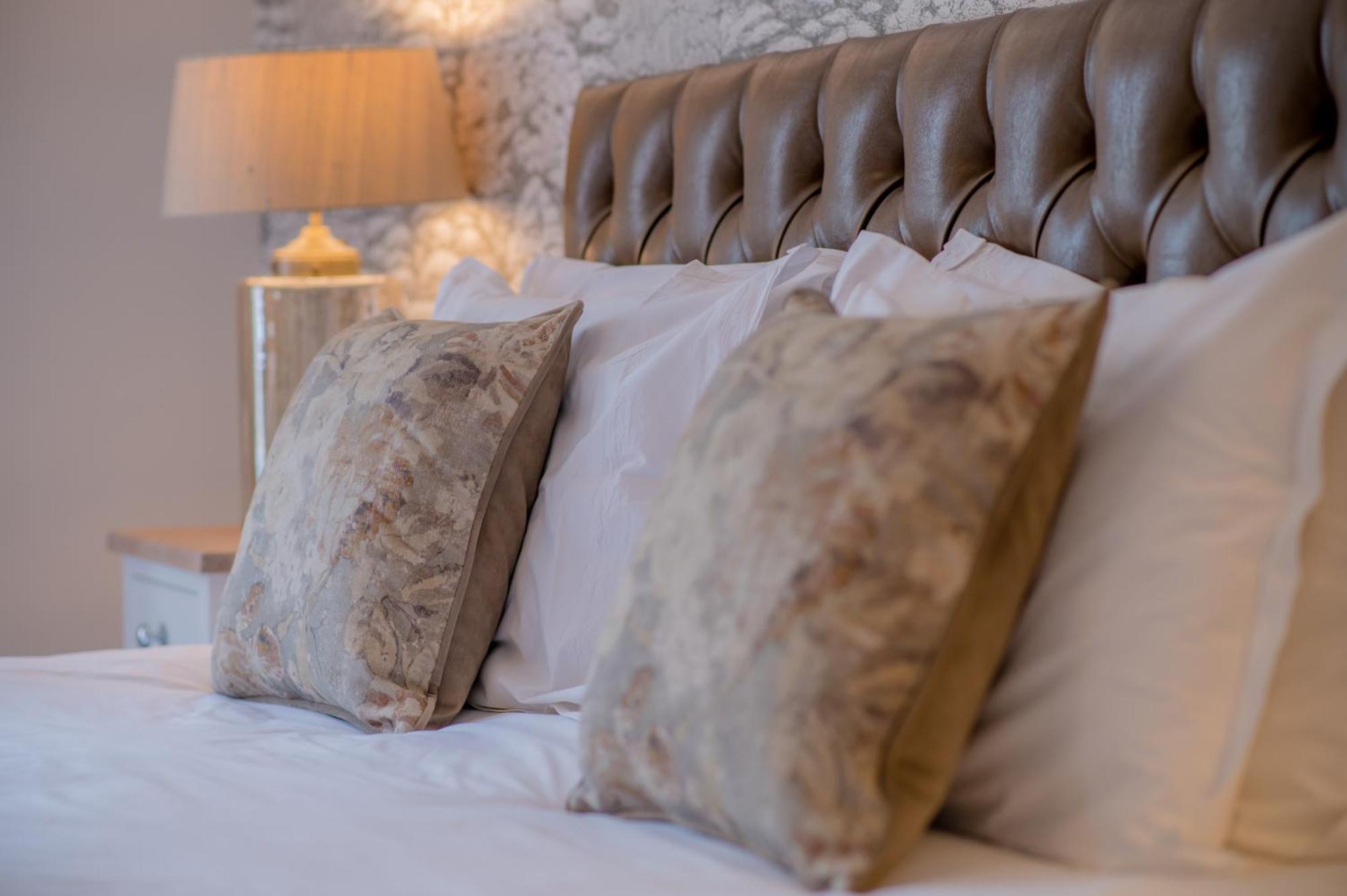 Stonehouse Court Hotel - A Bespoke Hotel Экстерьер фото