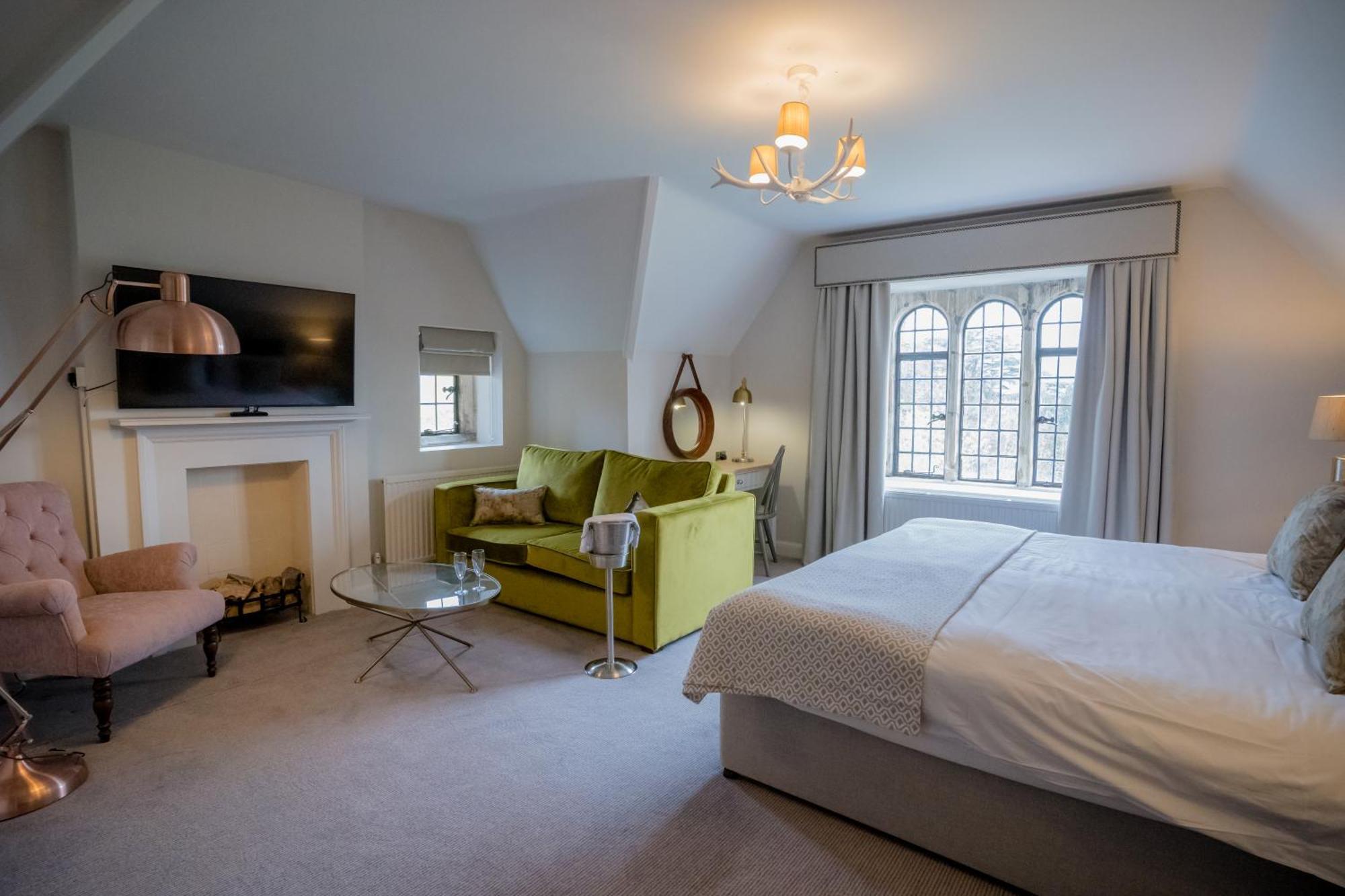 Stonehouse Court Hotel - A Bespoke Hotel Экстерьер фото